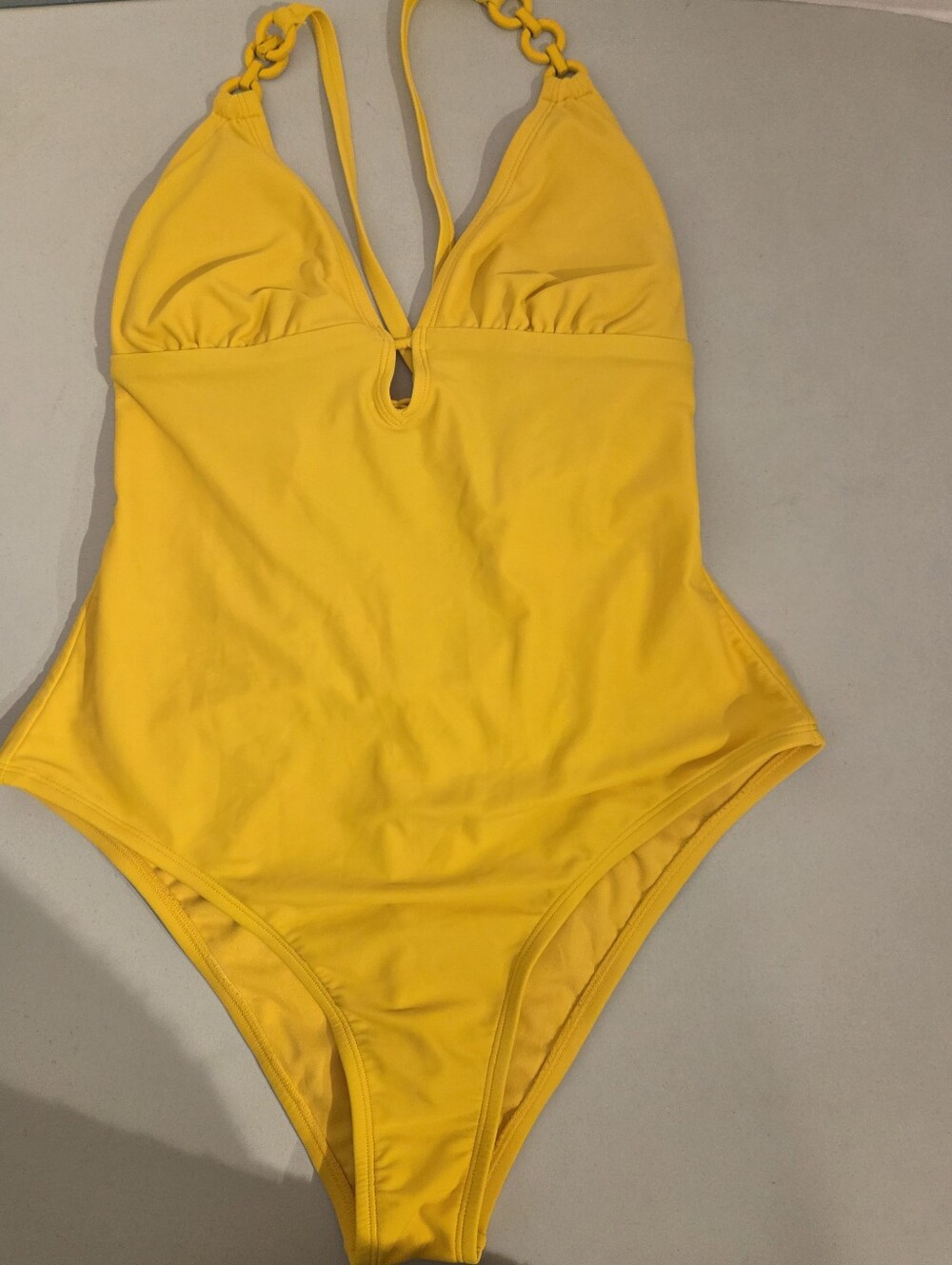 Shade & Shore 1 Piece Yellow Swimsuit Size Medium Key Hole U Shaped Back Beach